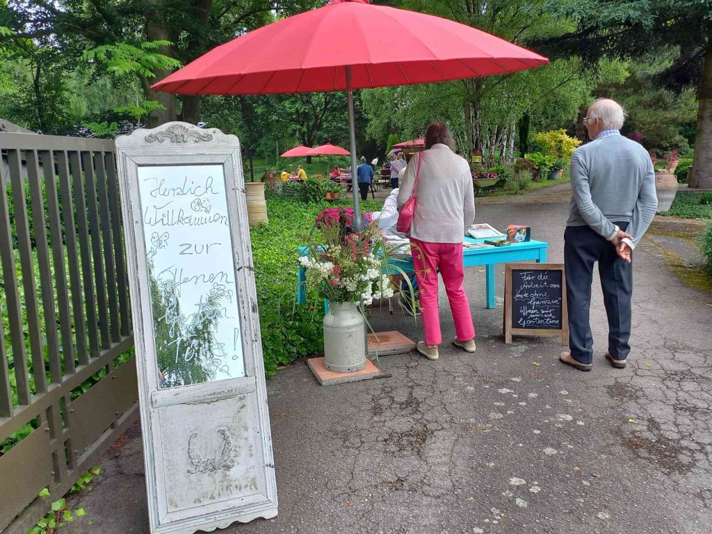 Eingang zur "Offenen Gartentüre"